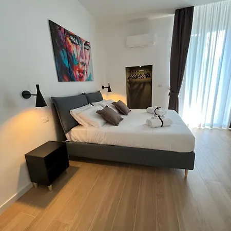 Apartment Summertime